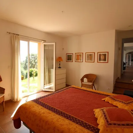 Blue Hill Pour 6 Personnes Avec Piscine Privee Et Vue A 别墅 *
