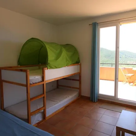 Blue Hill Pour 6 Personnes Avec Piscine Privee Et Vue A * 拉隆德莱丝莫里斯