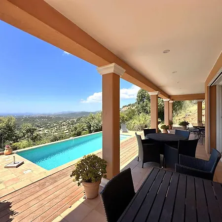 Blue Hill Pour 6 Personnes Avec Piscine Privee Et Vue A 拉隆德莱丝莫里斯
